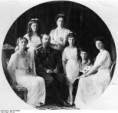 /album/imagenes-por-anos/ano-1910-familia-imperial-rusa-jpg/
